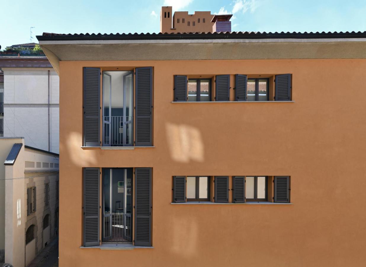 ホテル Casa Brivio ミラノ エクステリア 写真